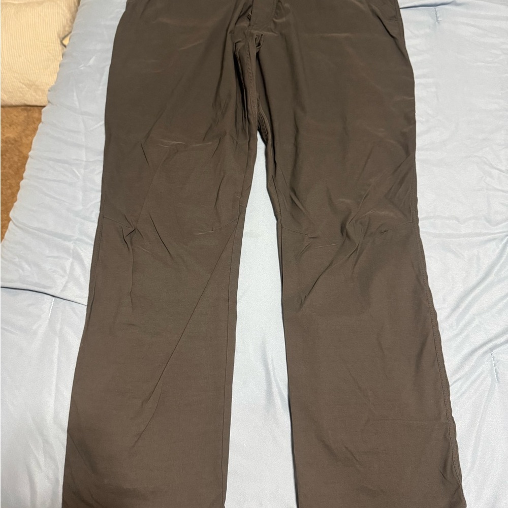 Kuhl Men's Dark Gray Chinos
